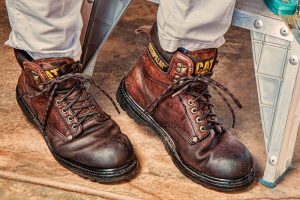 Pracovná obuv chráni aj prsty na nohách